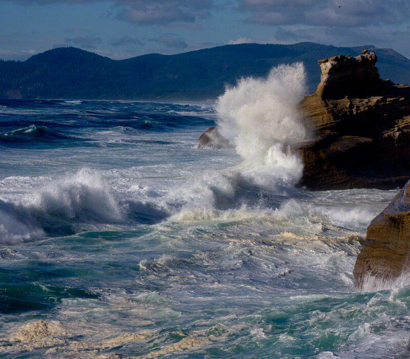 Waves at Cape Kiwanda