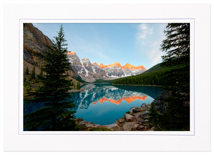 Alpenglow at Moraine Lake